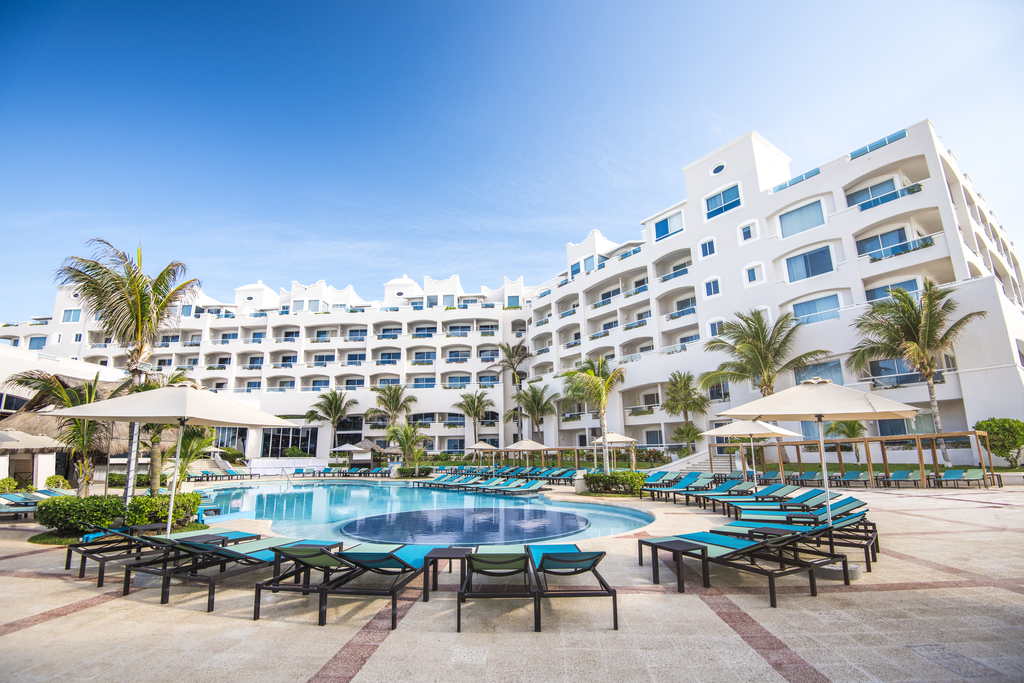 Sunscape Cancun Resort & Spa